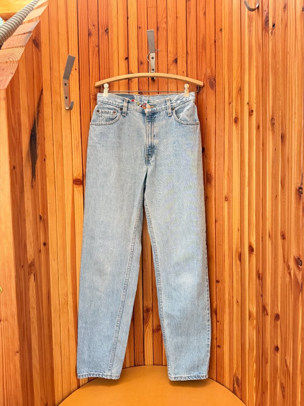 Vintage Levi's 550 Relaxed Fit